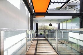 Delightful Family Flat with Terrace