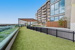 Generous 2-bed Apartment With Great Amenities