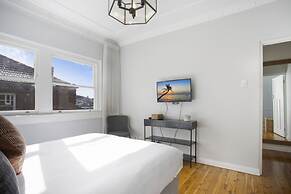 Coastal Living Just Metres From Coogee Beach