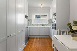 Coastal Living Just Metres From Coogee Beach