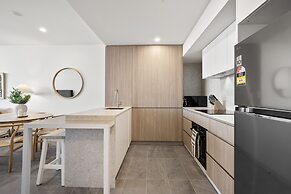 Modern 1-bed Apartment With Views in Fremantle