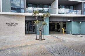 Modern 1-bed Apartment With Views in Fremantle
