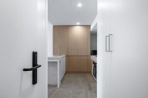 Modern 1-bed Apartment With Views in Fremantle
