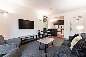Chic 1-bed in East Melbourne With Gym & Pool