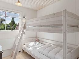 4 Star Holiday Home in Hals