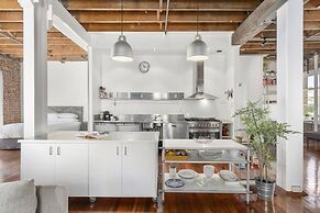 New York-style Loft in Sydney CBD