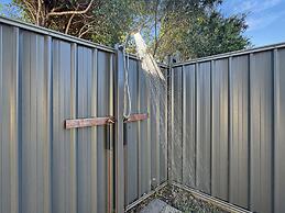 Spacious 4-bed Home 2-min to the Beach