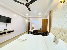 New Beach Resort - near Sea Beach