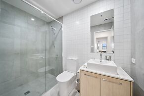 2-bed Haven: Impeccable Interiors & Chic Amenities