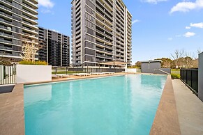 2-bed Haven: Impeccable Interiors & Chic Amenities