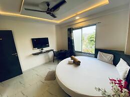 Sai Vishwa Lodging