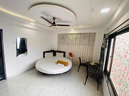 Sai Vishwa Lodging