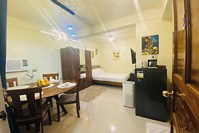 Lazy Daze Hometel Boracay