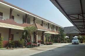 Mayuree Resort