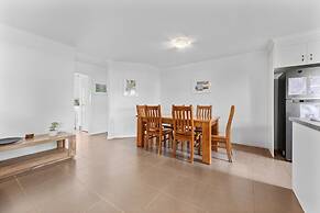 Charming 3-bed Home On Sunshine Coast
