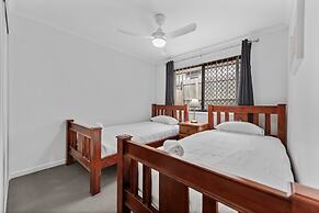 Charming 3-bed Home On Sunshine Coast