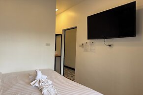 Phukhao Hostel