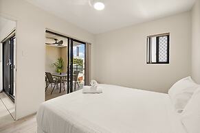 Central South Brisbane Stay With Pool Access