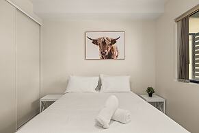 Central South Brisbane Stay With Pool Access