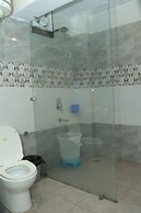 Krishna Hotel And Restaurant