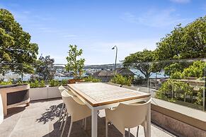 Superb 2-bed Apartment Facing Rose Bay Marina