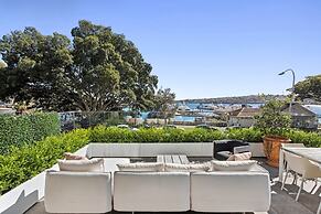Superb 2-bed Apartment Facing Rose Bay Marina