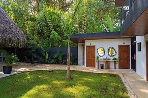 Bahia Selvatica Lodge