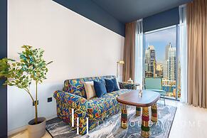 LUX  The Modern Retro Suite