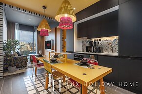 LUX  The Modern Retro Suite