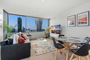 Pristine 2-bed Central Apartment With City Views