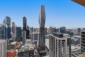 Pristine 2-bed Central Apartment With City Views