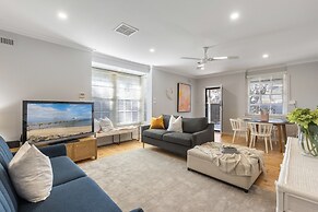 Beachside House With Garage and Outdoor Space