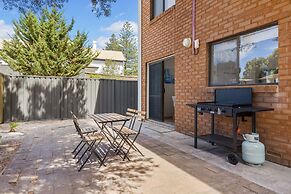 Beachside 3-bed Retreat With BBQ & Garage