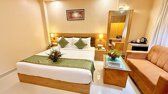 Hotel La Bella - near Sea Beach
