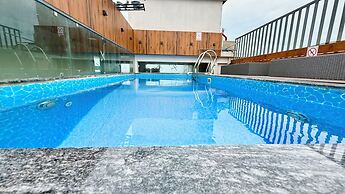 Hotel La Bella - near Sea Beach