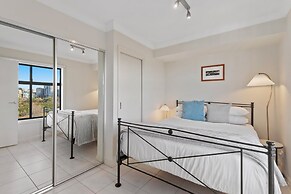 Split-level 2BR With City-view and Separate Study