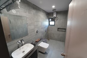 Plumeria Hotel