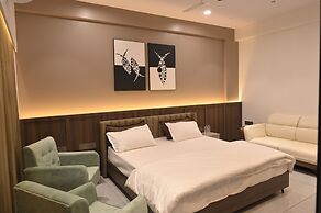 Plumeria Hotel