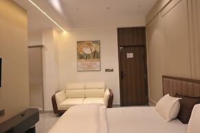 Plumeria Hotel