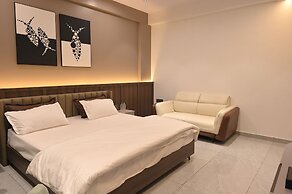 Plumeria Hotel