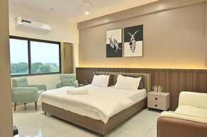 Plumeria Hotel