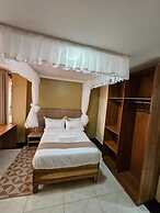 Big Tusks Hotel Marsabit