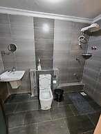 Big Tusks Hotel Marsabit