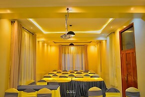 Big Tusks Hotel Marsabit
