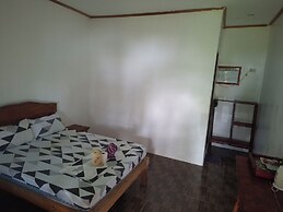 Bohol-Lahoy Dive & Beach Resort