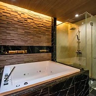 Mida Pool Villa