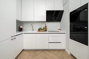 Apartment Chmielna III- P&O
