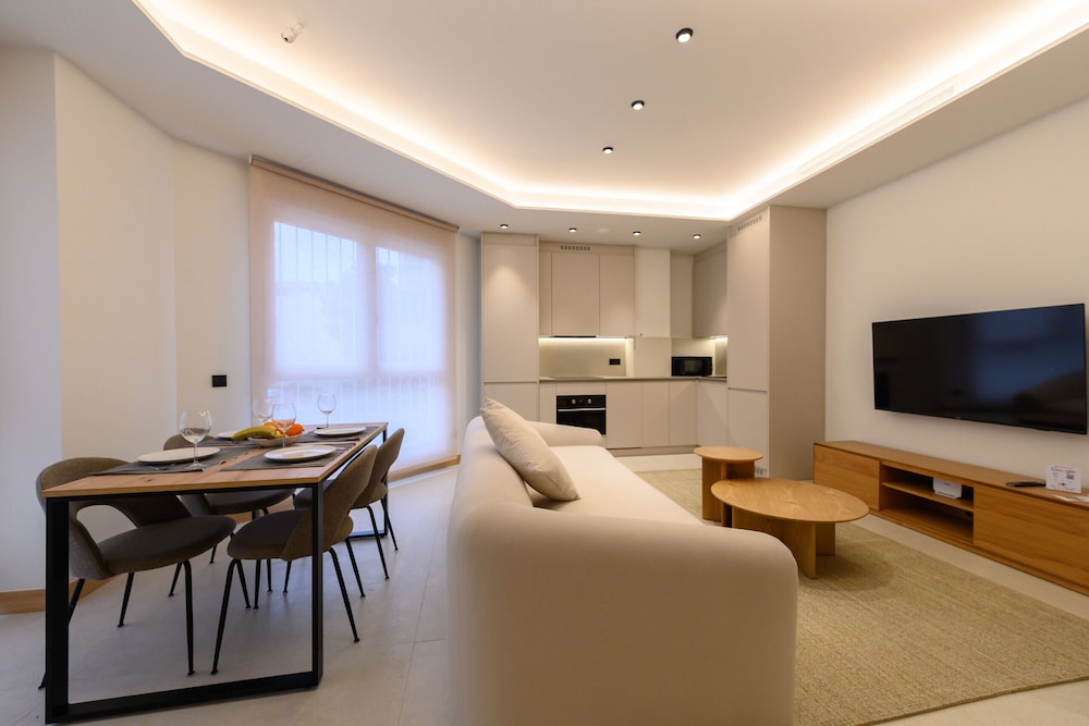 M Scr7b1 Amplio Piso Exterior de un Dormitorio e