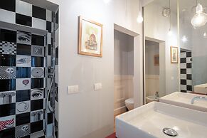 Modern 2BR Apartment in Historic Florence