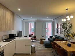 w Impressive 3BR w Sunny Terrace in Chueca